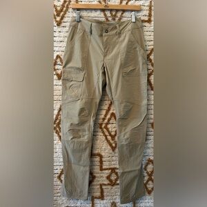 Women’s Columbia Tan Cargo Omni Shield Hiking Pants